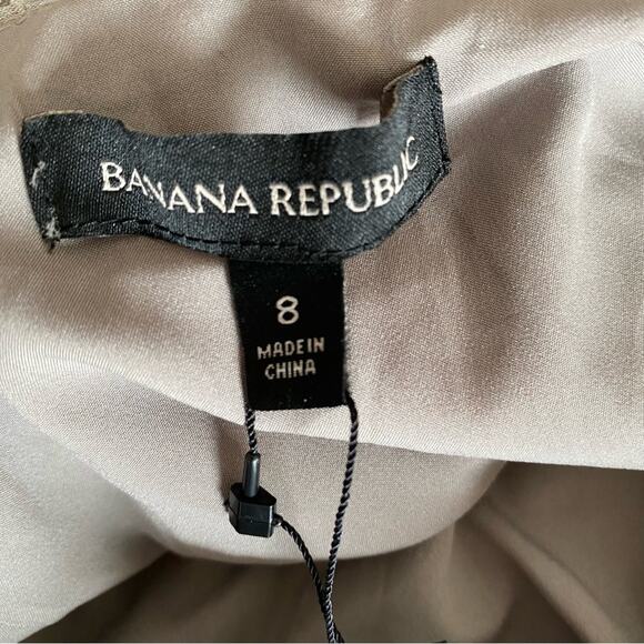 Banana Republic Silver Pleated Dress NWTs size 8 - Picture 9 of 10